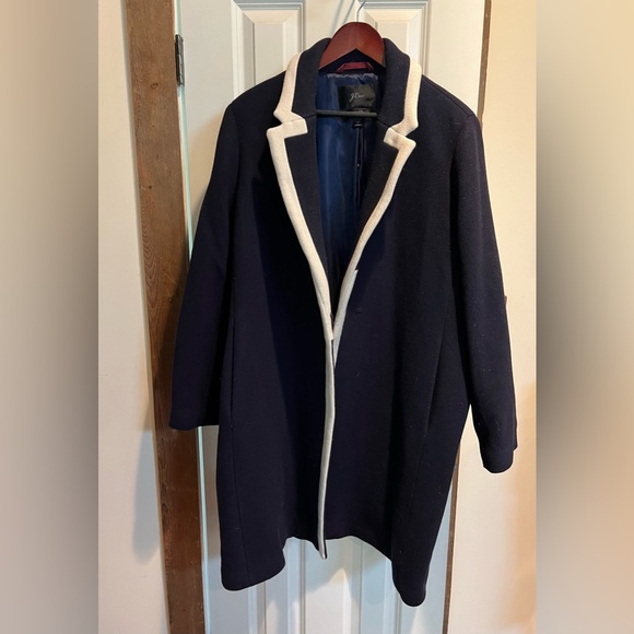 J. Crew 24 navy and white wool coat as seen on Meghan Markle, GUC. - Picture 4 of 12